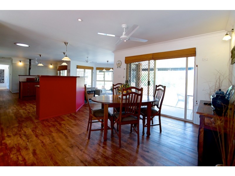 176 Rose Ave, Minden QLD 4311