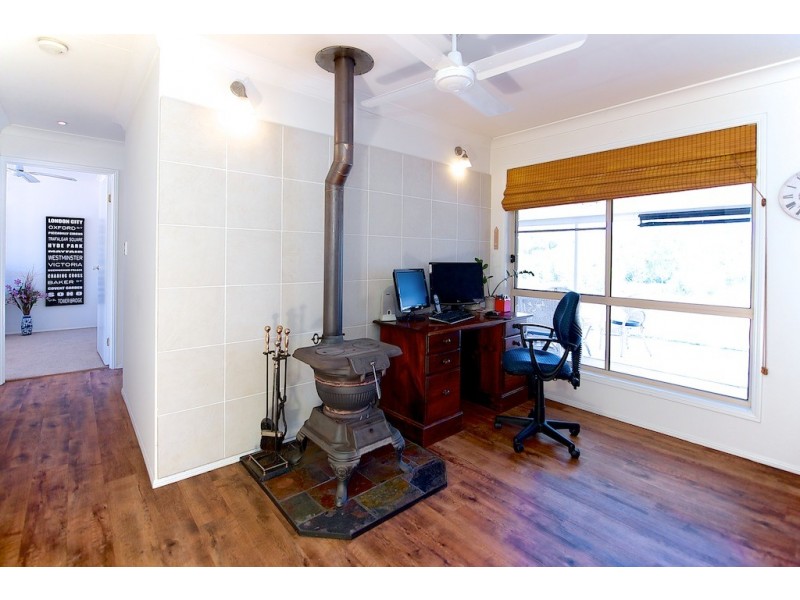 176 Rose Ave, Minden QLD 4311