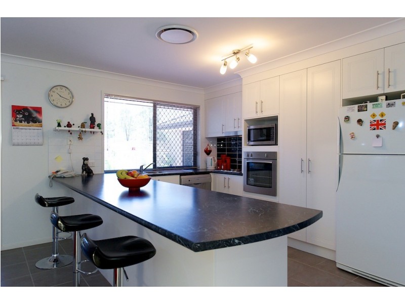 2 Noblewood Cr, Fernvale QLD 4306