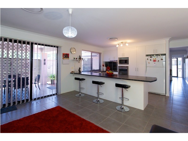 2 Noblewood Cr, Fernvale QLD 4306