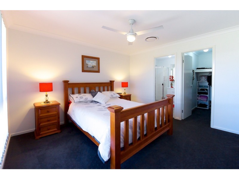 2 Noblewood Cr, Fernvale QLD 4306