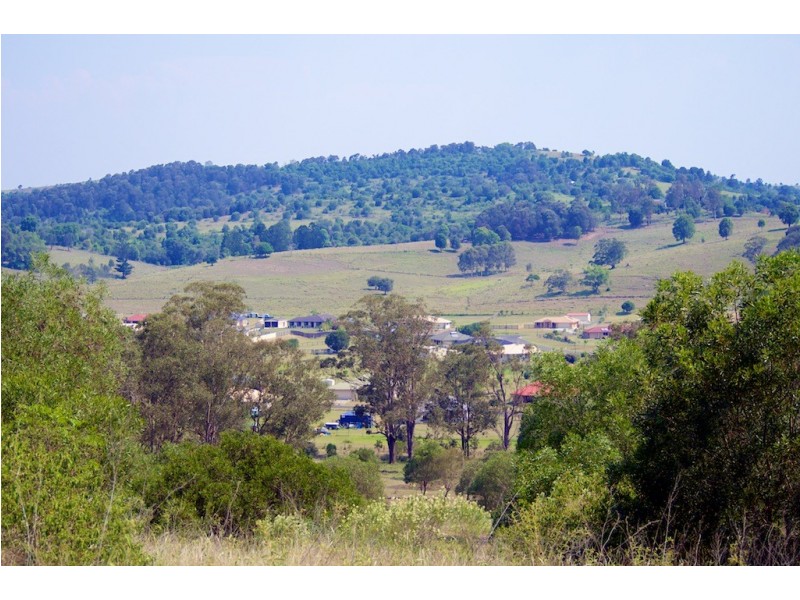 225 Zabels Rd North, Minden QLD 4311