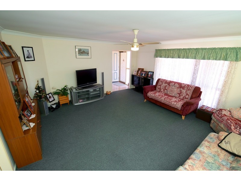 12 Ruthenberg St, Lowood QLD 4311