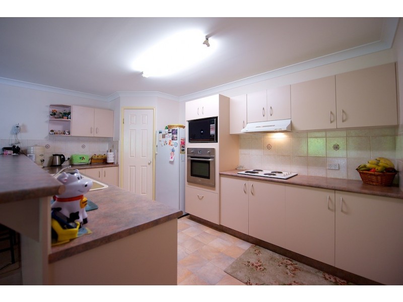 12 Ruthenberg St, Lowood QLD 4311