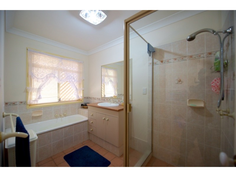 12 Ruthenberg St, Lowood QLD 4311