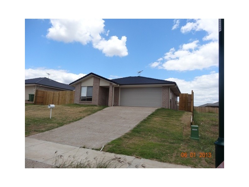 18 Peregrine Drive, Lowood QLD 4311