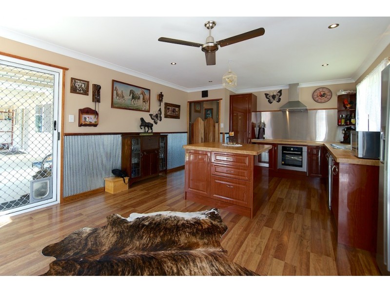 10 Bliesner Ct, Minden QLD 4311