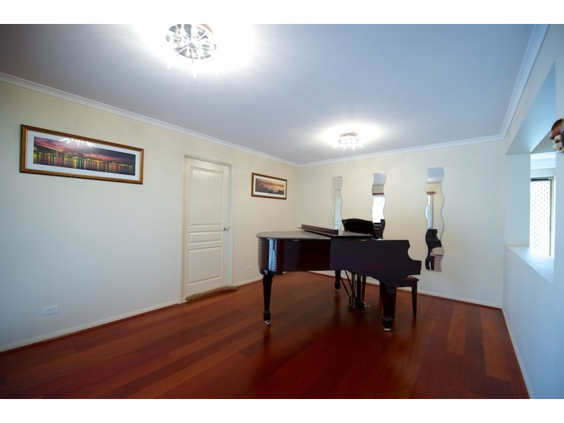 76 Titmarsh Cct, Fernvale QLD 4306