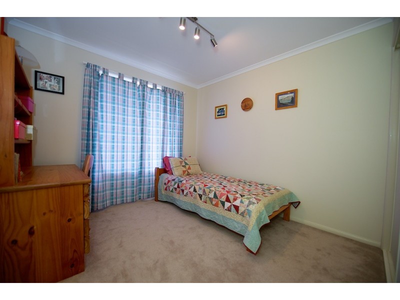 76 Titmarsh Cct, Fernvale QLD 4306