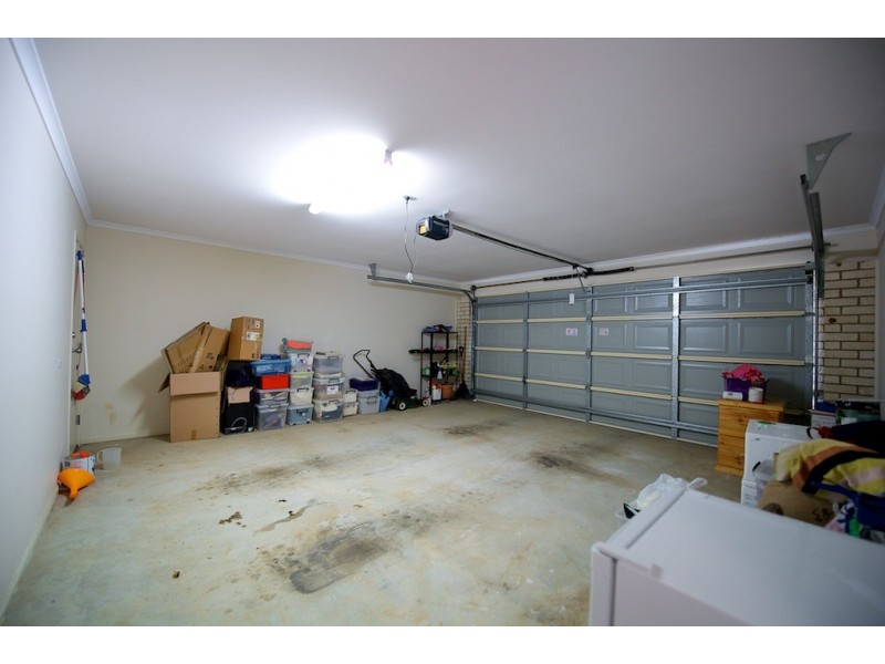 76 Titmarsh Cct, Fernvale QLD 4306