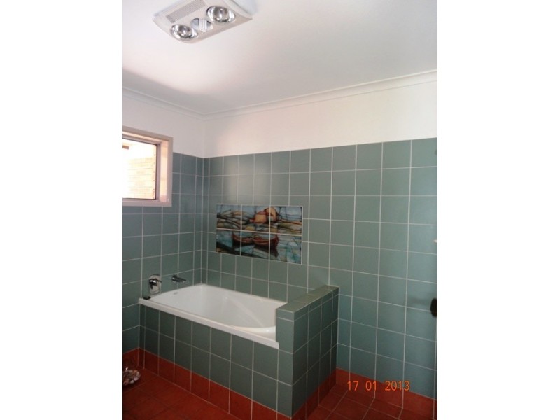 5 Henderson Street, Redbank QLD 4301