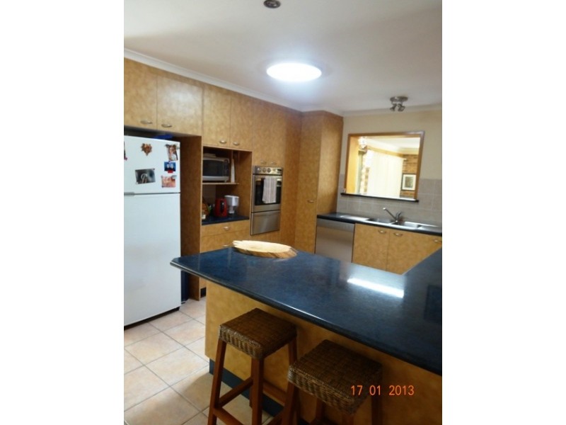 5 Henderson Street, Redbank QLD 4301