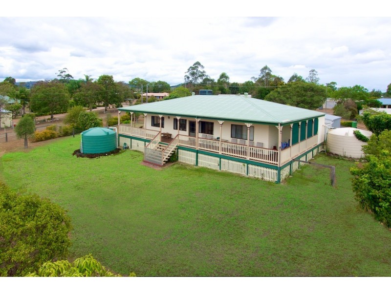 7 Dumke St, Lowood QLD 4311