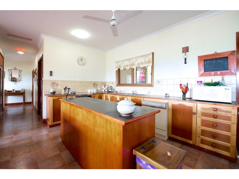 7 Dumke St, Lowood QLD 4311