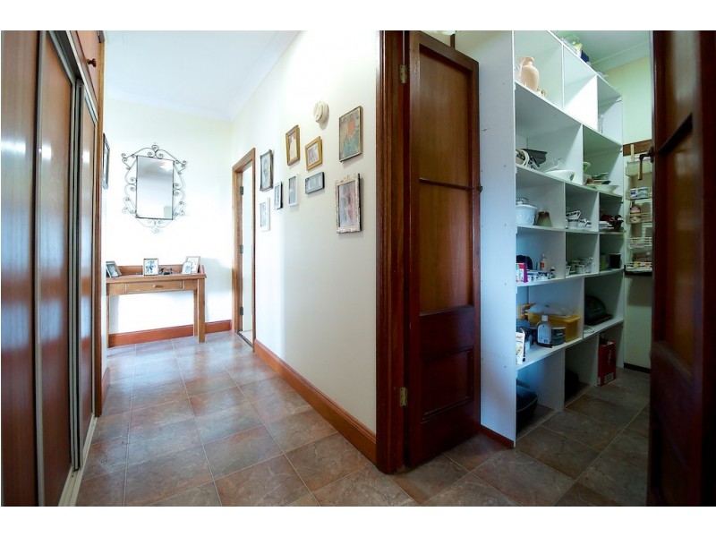 7 Dumke St, Lowood QLD 4311