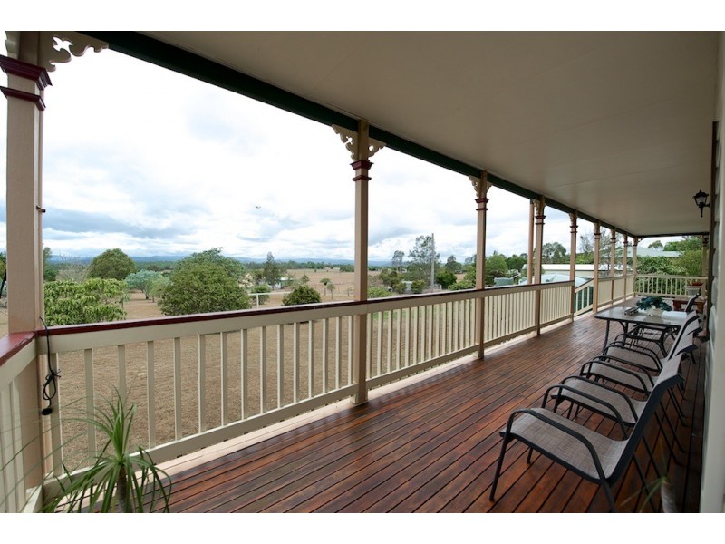 7 Dumke St, Lowood QLD 4311