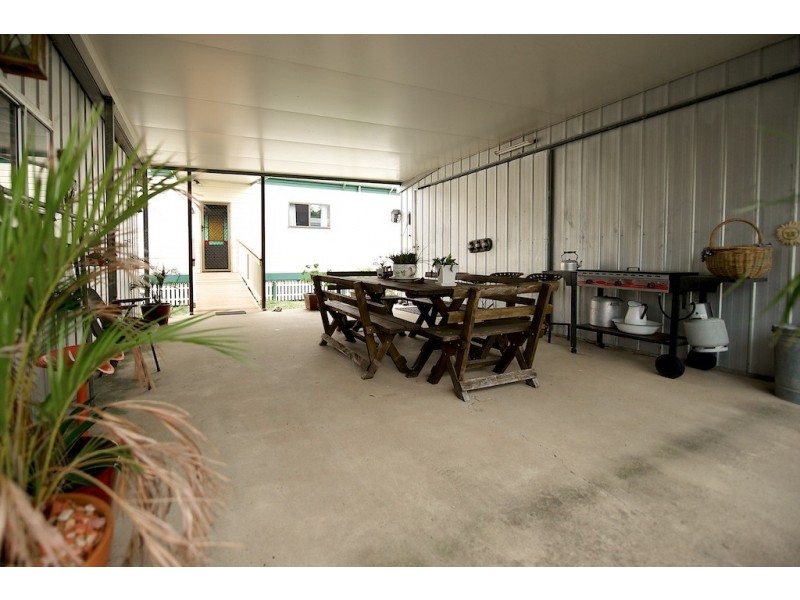 7 Dumke St, Lowood QLD 4311