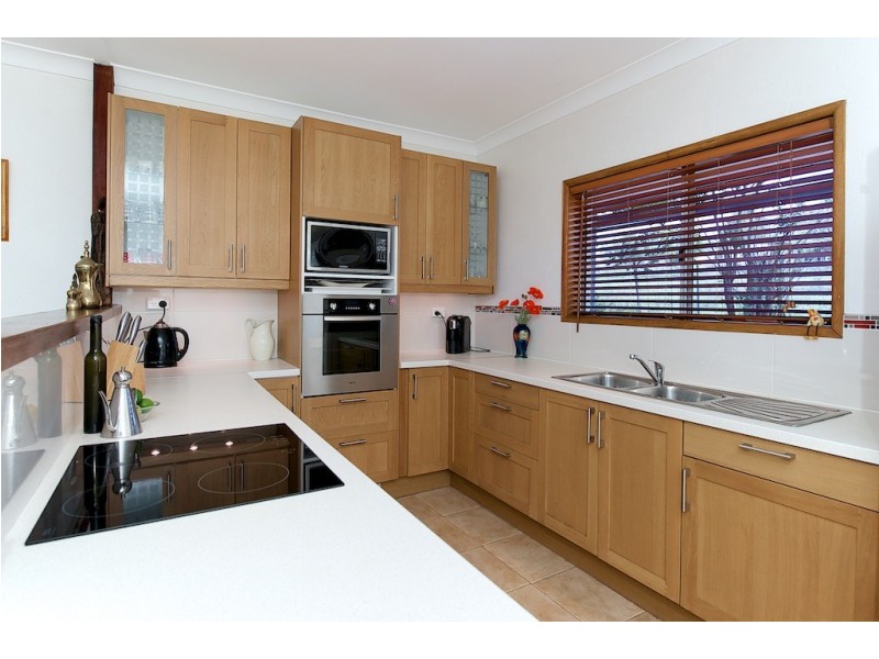 494 Fernvale Rd, Glamorgan Vale QLD 4306