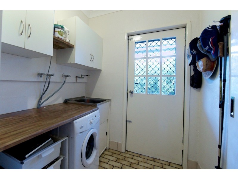 494 Fernvale Rd, Glamorgan Vale QLD 4306