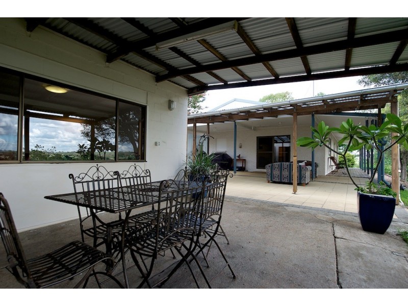 494 Fernvale Rd, Glamorgan Vale QLD 4306