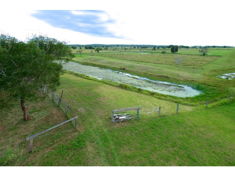 494 Fernvale Rd, Glamorgan Vale QLD 4306