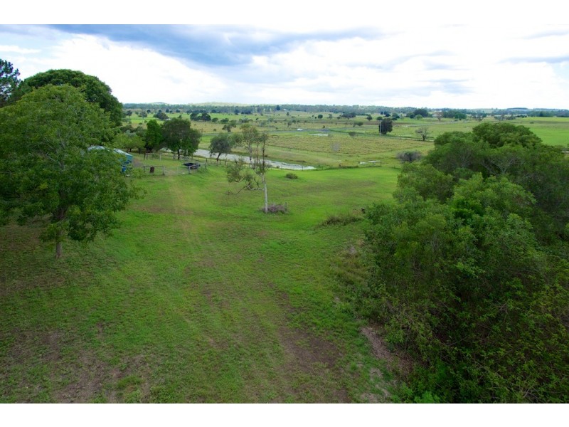 494 Fernvale Rd, Glamorgan Vale QLD 4306
