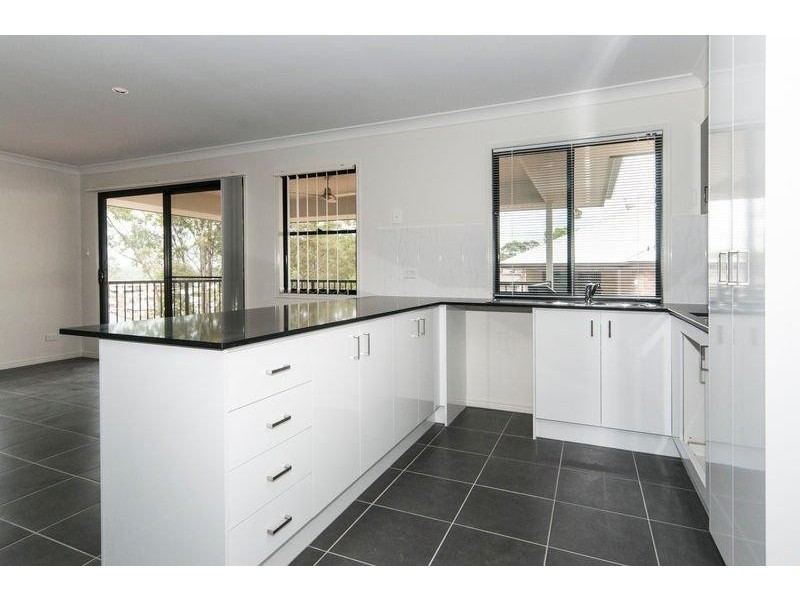 31 Friendship Pl, Brassall QLD 4305