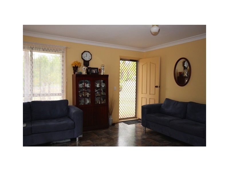 12 Oak St, Brightview QLD 4311