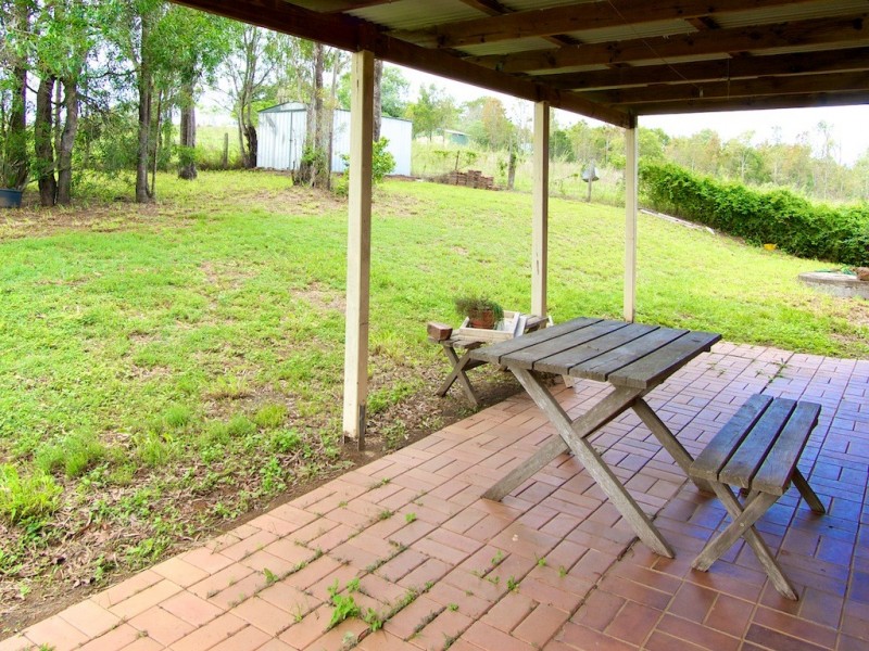 76 Mockers Road, Fairney View QLD 4306