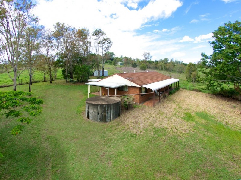 76 Mockers Road, Fairney View QLD 4306