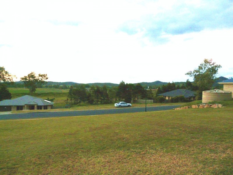 52 Titmarsh Cct, Fernvale QLD 4306