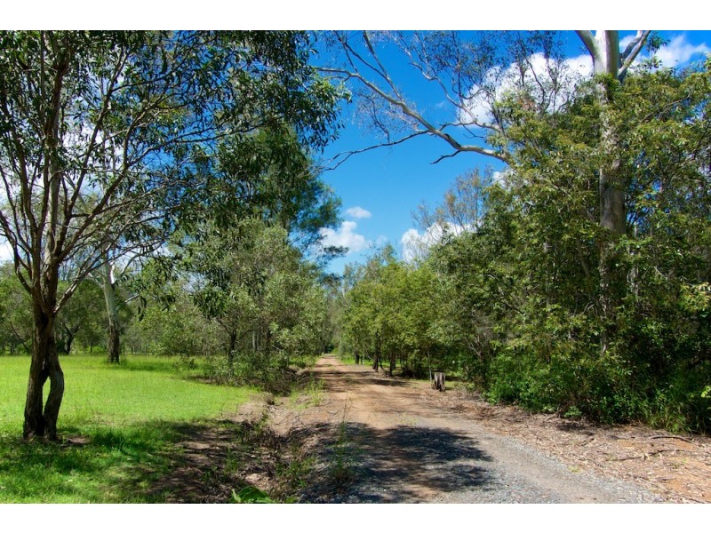 75 Wivenhoe Pocket Rd, Wivenhoe Pocket QLD 4306