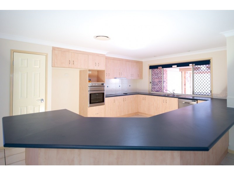 24 Chestnut Drive, Flinders View QLD 4305