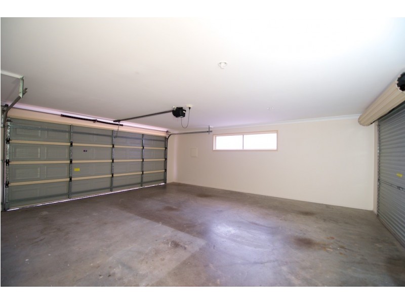 24 Chestnut Drive, Flinders View QLD 4305