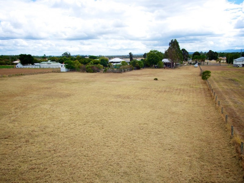 104 Prospect Road, Lowood QLD 4311
