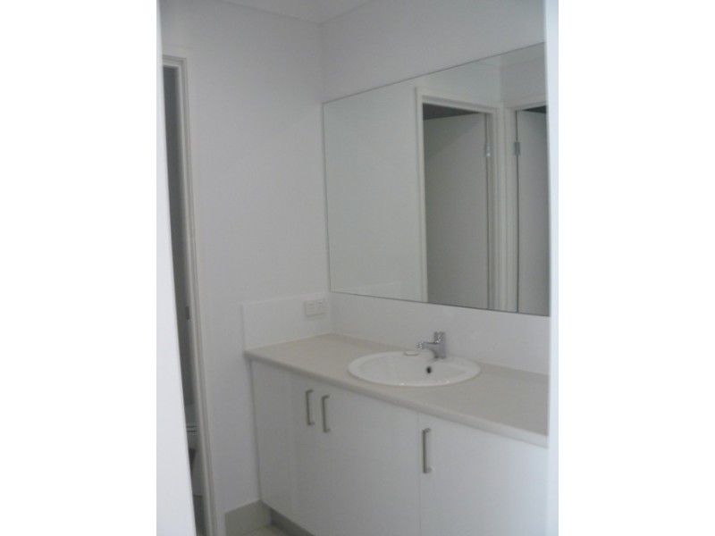 22 Peregrine Drive, Lowood QLD 4311