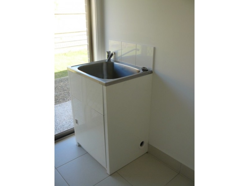 22 Peregrine Drive, Lowood QLD 4311