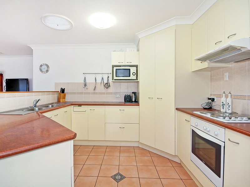 5 Zoe Court, Raceview QLD 4305