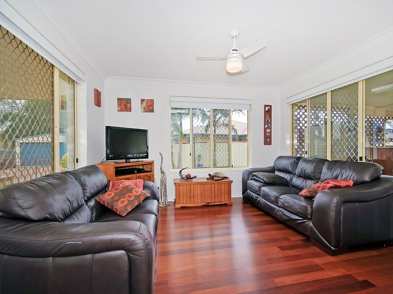 5 Zoe Court, Raceview QLD 4305
