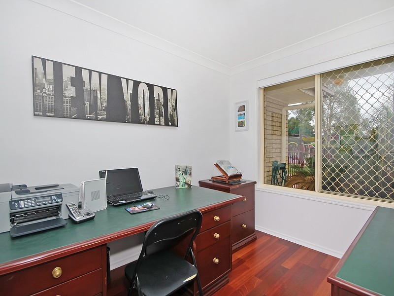5 Zoe Court, Raceview QLD 4305
