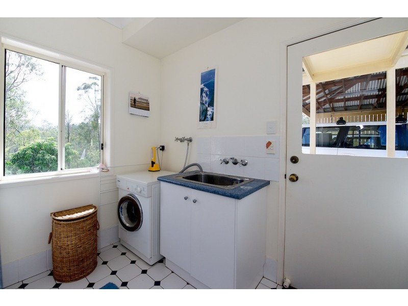 Lot 81 Sheppards Rd, Lake Manchester QLD 4306