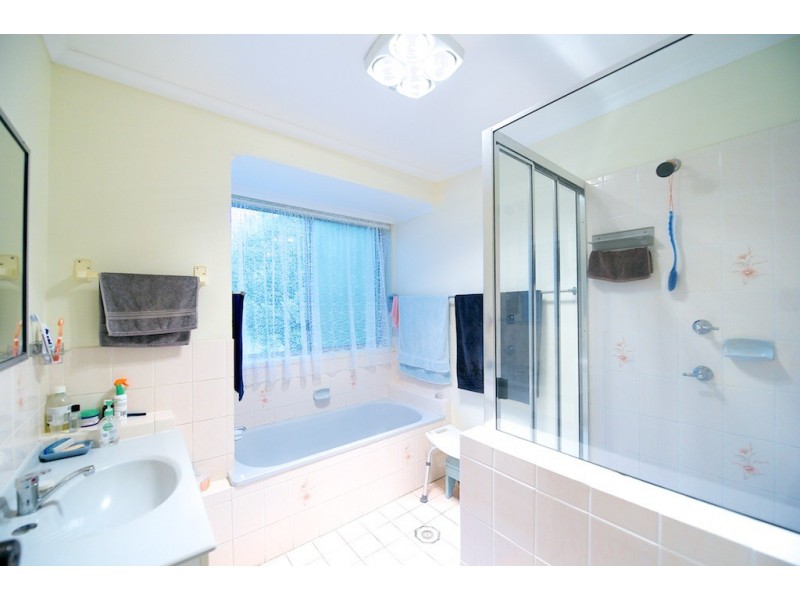 19 Reinbotts Rd, Lowood QLD 4311