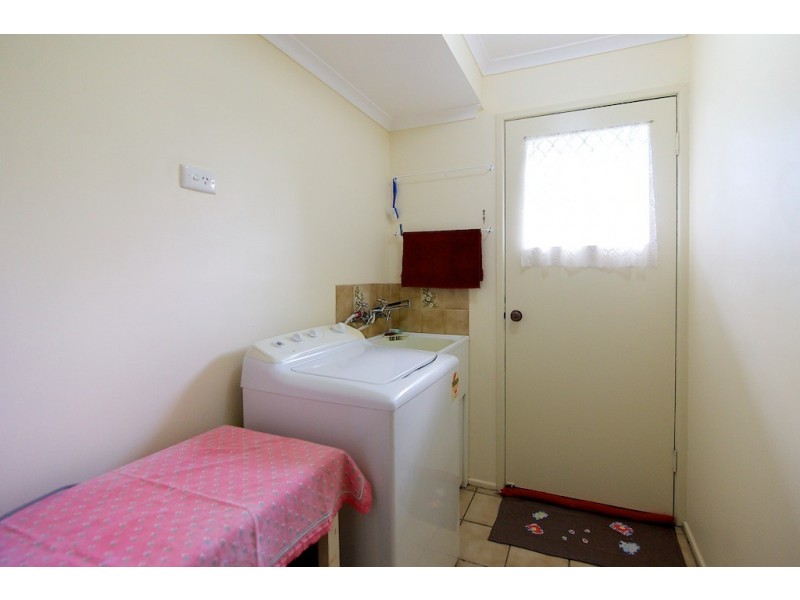 19 Reinbotts Rd, Lowood QLD 4311