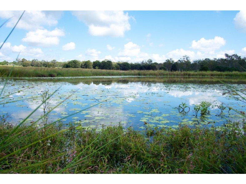 19 Reinbotts Rd, Lowood QLD 4311