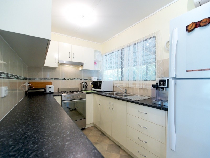 163 Lindemans Rd, Lowood QLD 4311