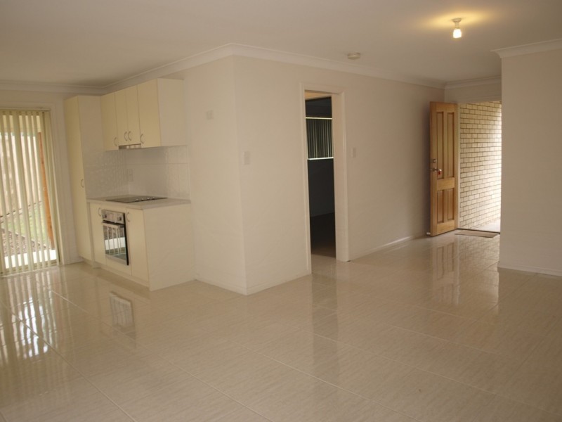 Unit 3/112 Barclay Street, Bundamba QLD 4304