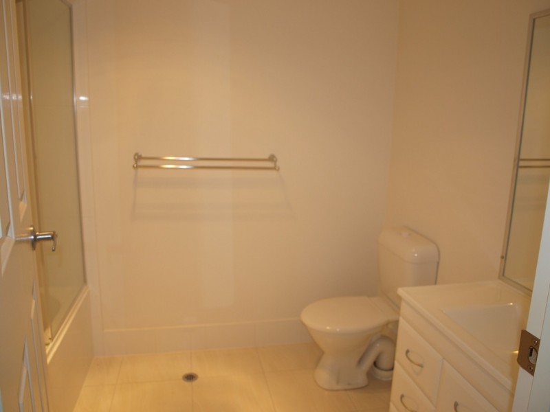 Unit 3/112 Barclay Street, Bundamba QLD 4304