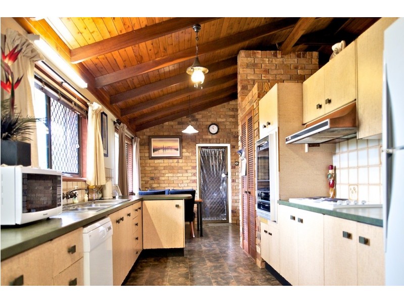 1366 Pine Mountain Road, Pine Mountain QLD 4306