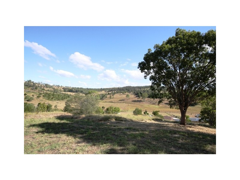 111 Harpeng Drive, Minden QLD 4311