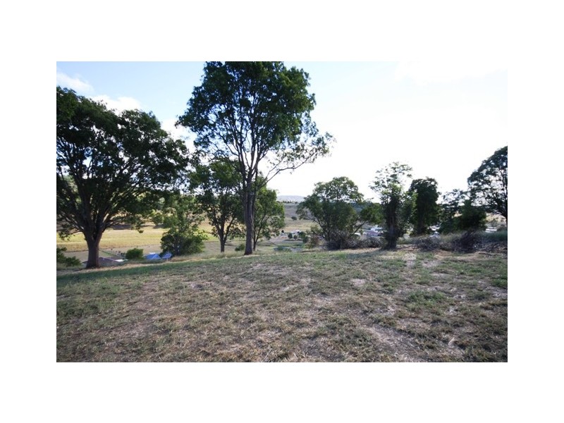 111 Harpeng Drive, Minden QLD 4311